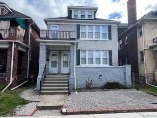 928 Nottingham Road, Grosse Pointe Park, MI 48230