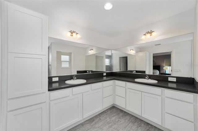 3335 ROHAN ROAD, Oxford, FL 34484