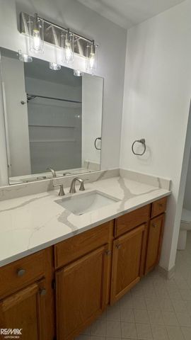 40869 Highpointe Drive, Clinton Twp, MI 48038