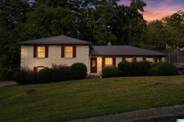 949 GARRETT DRIVE, Birmingham, AL 35235