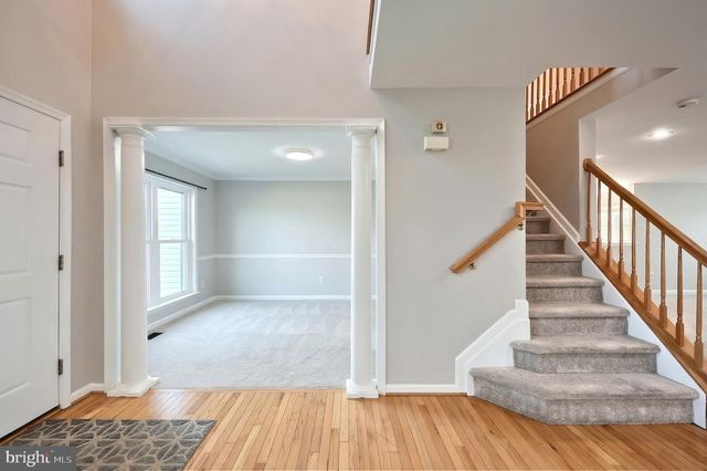 735 CLYDESDALE DR, York, PA 17402