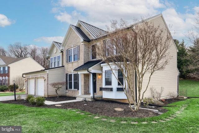 735 CLYDESDALE DR, York, PA 17402
