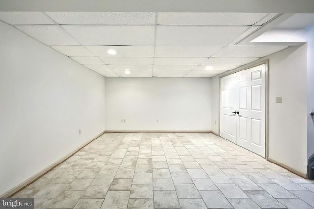 735 CLYDESDALE DR, York, PA 17402