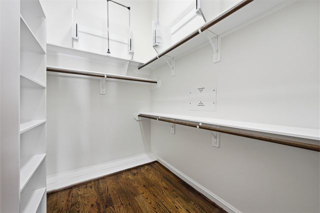 5716 Kansas St B, Houston, TX 77007