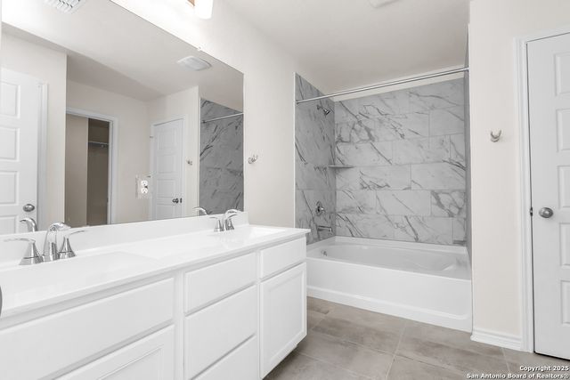 4734 PLAZA CENTER, San Antonio, TX 78222