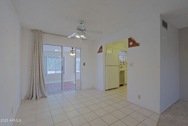 147 N 61ST Way, Mesa, AZ 85205