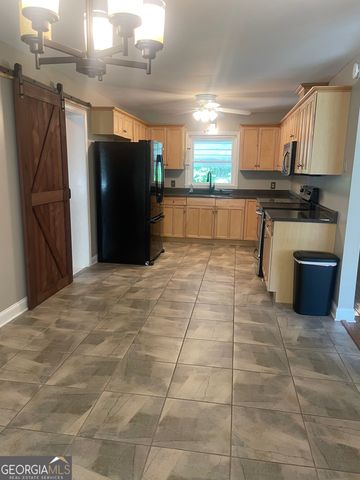 215 Old Mize Road, Toccoa, GA 30577