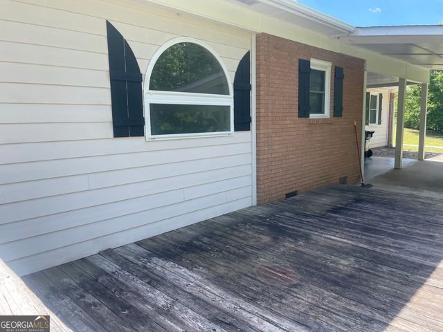 215 Old Mize Road, Toccoa, GA 30577