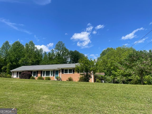 215 Old Mize Road, Toccoa, GA 30577