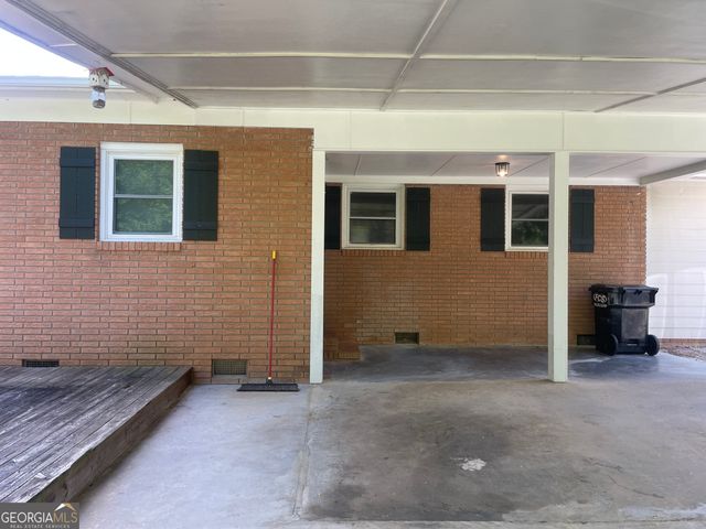 215 Old Mize Road, Toccoa, GA 30577