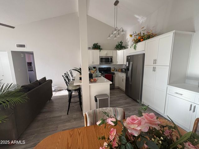 3203 W Loma Lane 5, Phoenix, AZ 85051