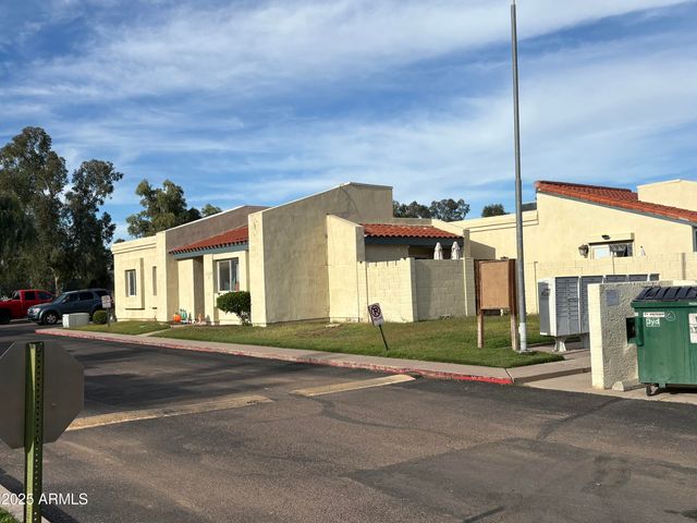 3203 W Loma Lane 5, Phoenix, AZ 85051