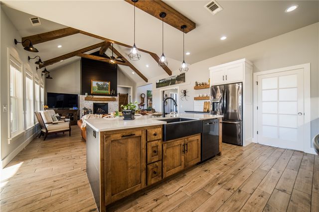 13885 N Mount Olive Road, Gravette, AR 72736