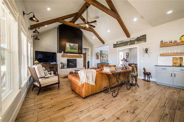 13885 N Mount Olive Road, Gravette, AR 72736