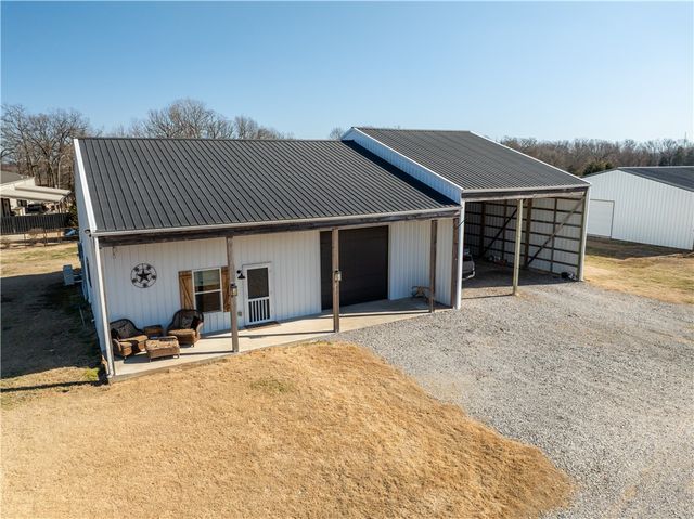 13885 N Mount Olive Road, Gravette, AR 72736