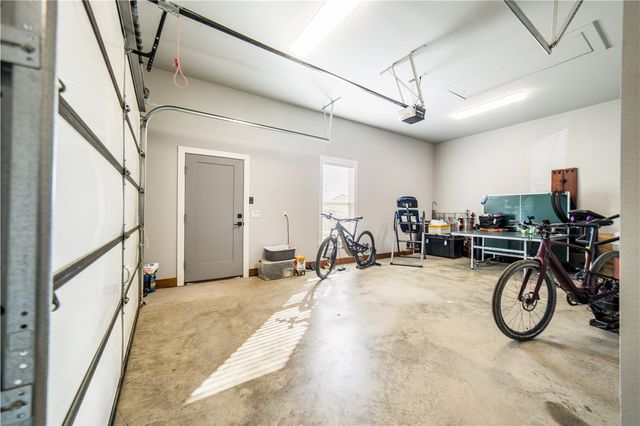 13885 N Mount Olive Road, Gravette, AR 72736