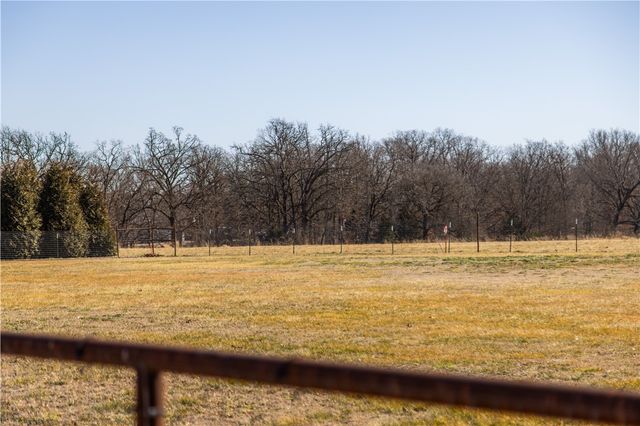 13885 N Mount Olive Road, Gravette, AR 72736