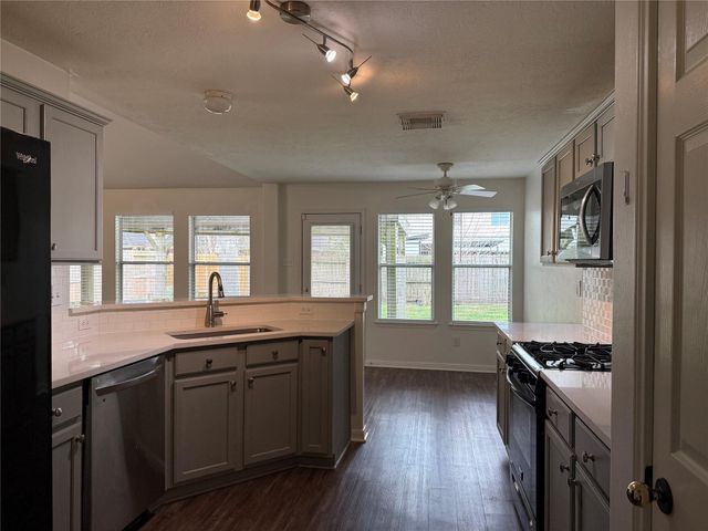 3103 Bay Creek Drive, Dickinson, TX 77539