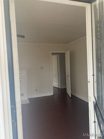 102 Dunn Drive, Montgomery, AL 36109