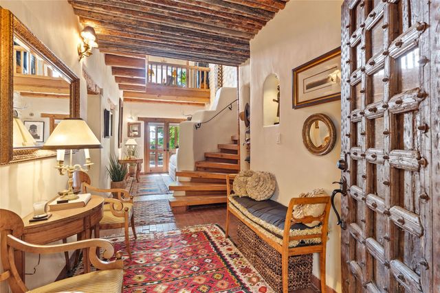 333 Magdalena Road, Santa Fe, NM 87501