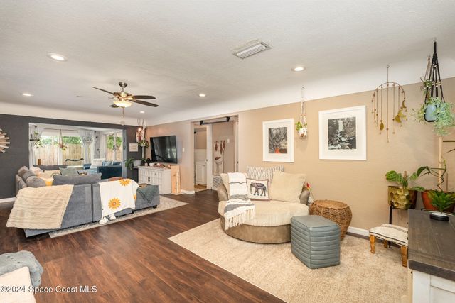 800 1st Street, Merritt Island, FL 32953