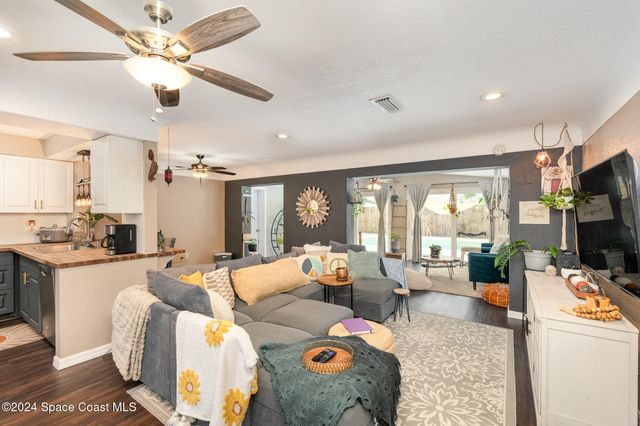 800 1st Street, Merritt Island, FL 32953