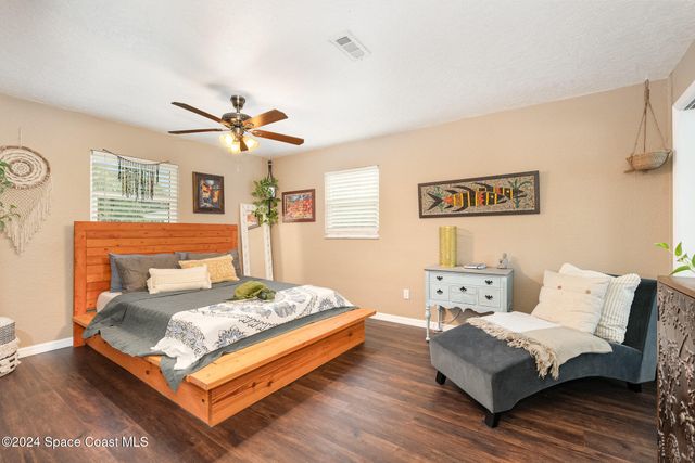 800 1st Street, Merritt Island, FL 32953