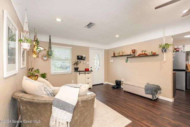 800 1st Street, Merritt Island, FL 32953