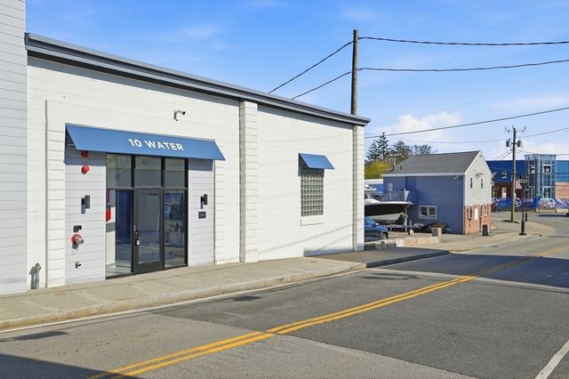 10 Water Street 1, Plymouth, MA 02360