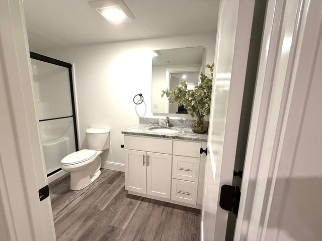 10 Water Street 1, Plymouth, MA 02360
