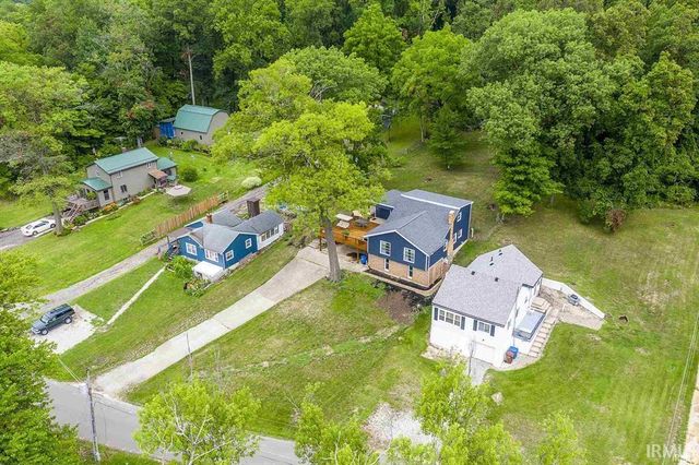 2717 E Stalf Road, Columbia City, IN 46725