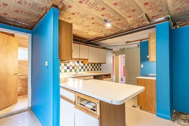 2717 E Stalf Road, Columbia City, IN 46725