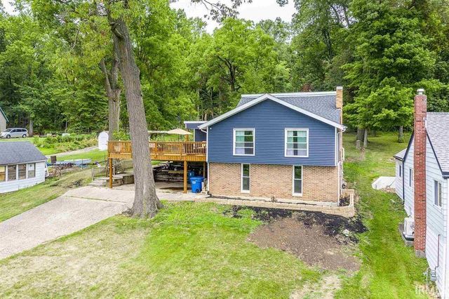 2717 E Stalf Road, Columbia City, IN 46725