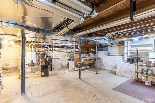 2717 E Stalf Road, Columbia City, IN 46725