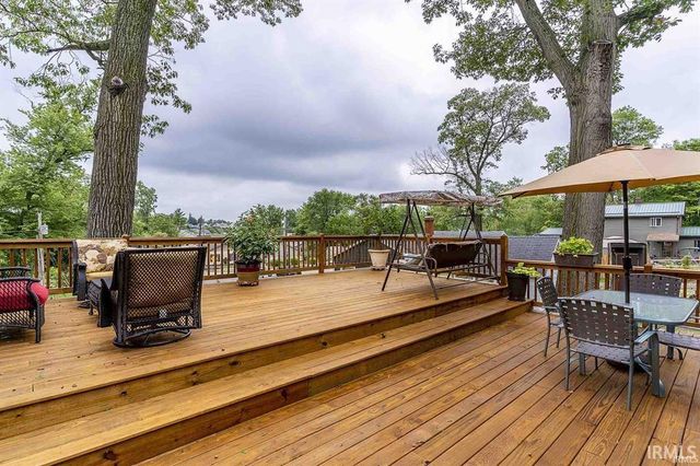 2717 E Stalf Road, Columbia City, IN 46725