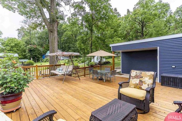 2717 E Stalf Road, Columbia City, IN 46725