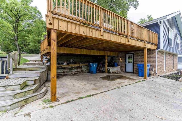 2717 E Stalf Road, Columbia City, IN 46725