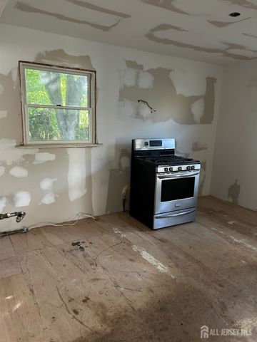 1831 S Central Avenue, South Plainfield, NJ 07080