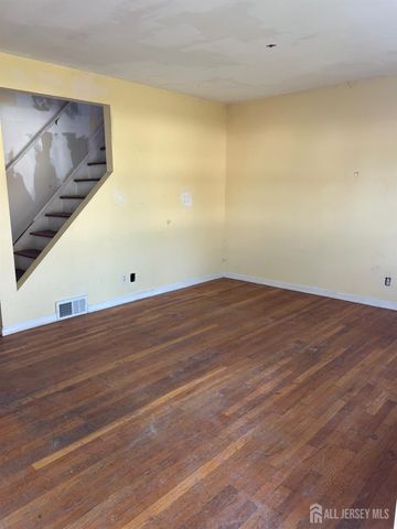 1831 S Central Avenue, South Plainfield, NJ 07080