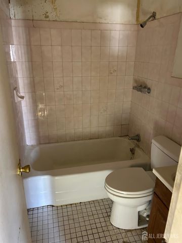 1831 S Central Avenue, South Plainfield, NJ 07080
