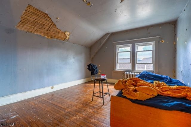 5 N 22Nd St, East Orange City, NJ 07017