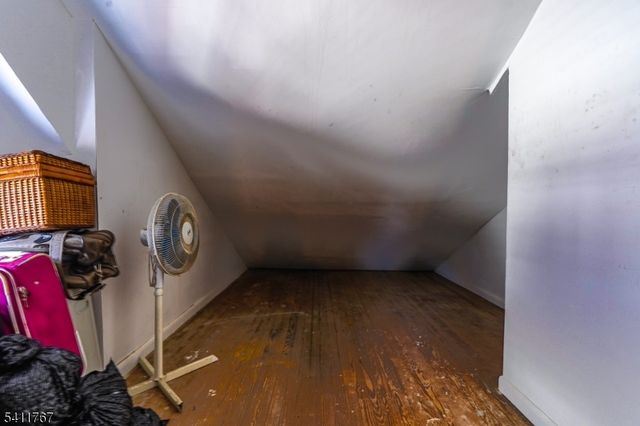 5 N 22Nd St, East Orange City, NJ 07017