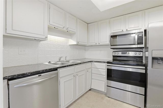 3550 S Harlan Street 124, Denver, CO 80235