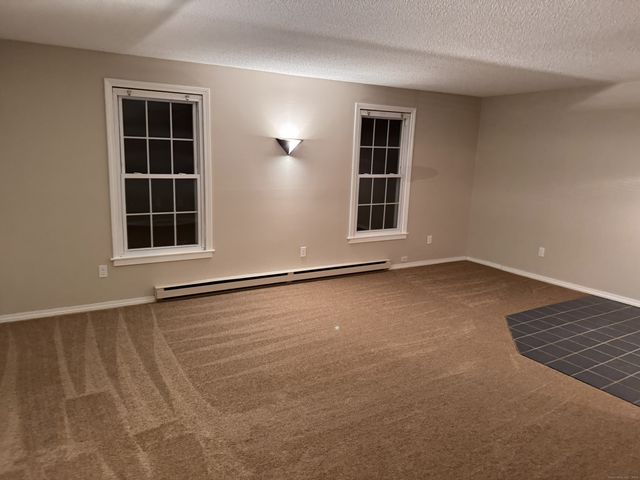 239 Old Farms Road APT 7B, Avon, CT 06001