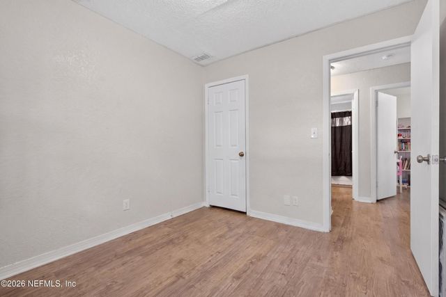 5001 AVENUE B, Jacksonville, FL 32209