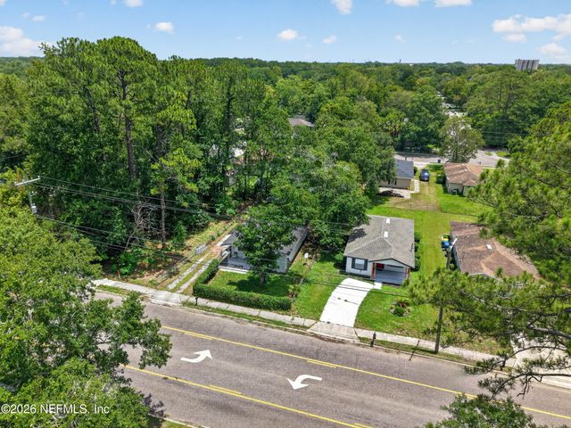 5001 AVENUE B, Jacksonville, FL 32209