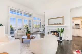 2204 The Terrace, Los Angeles, CA 90049