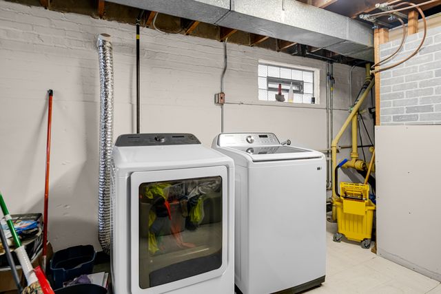 8627 S KOSTNER Avenue, Chicago, IL 60652