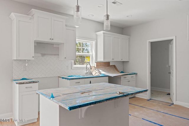 5004 Arcadia Way, West End, NC 27376