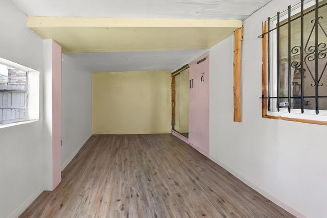 4541 S Laporte Avenue, Chicago, IL 60638